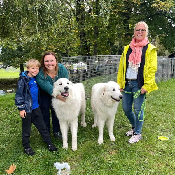 Astazou a Alba - sourozenci