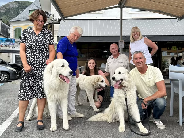 Renate, Sandie, Domča, Heino, Lorraine, Don, Astazou, Astella a Barége